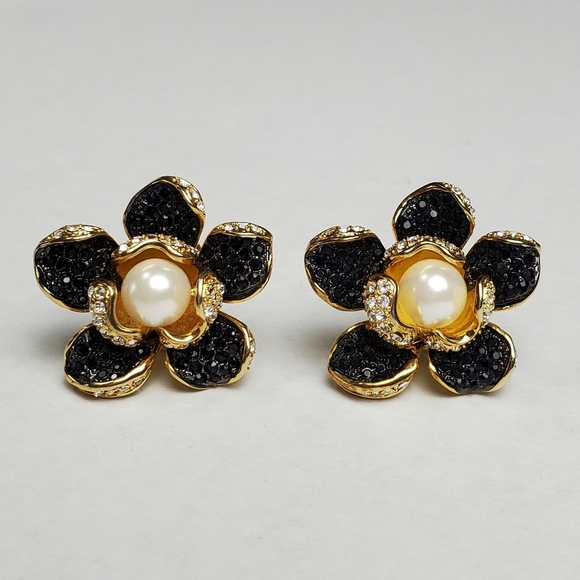 Fashion Jewelry Jewelry - Rhinestone Faux Pearl Flower Clip On Earrings